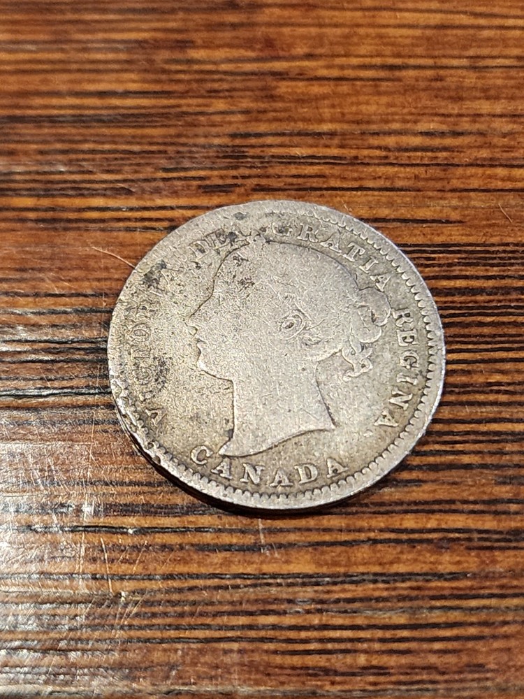 1900 Canada 10 Cents Silver Coin