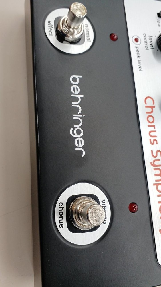 Behringer Chorus Symphony Guitar Effects Pedal Used