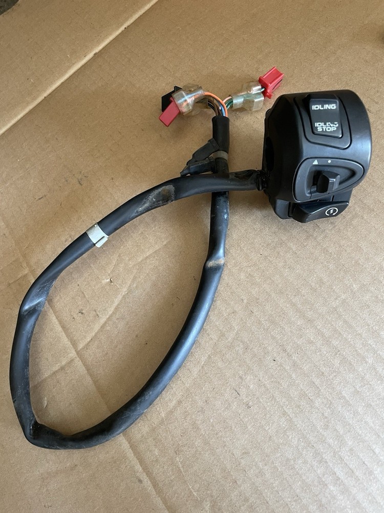 2014-2017 HONDA PCX 125 Right Hand Switch Gear Hazard Start Idling Switch