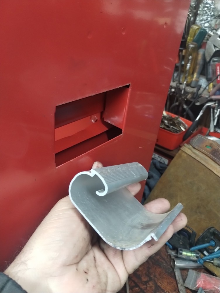 CRAFTSMAN TOOLBOX TOOL BOX CARRY HANDLE. #U22