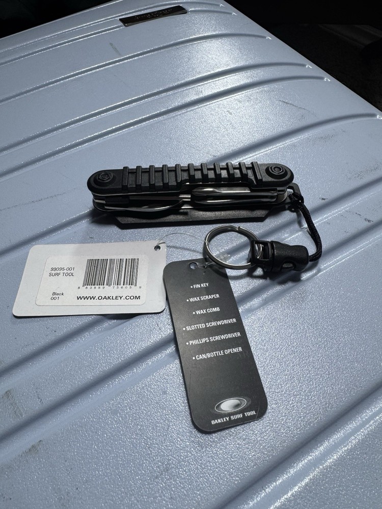Rare Oakley Surf Tool Multitool
