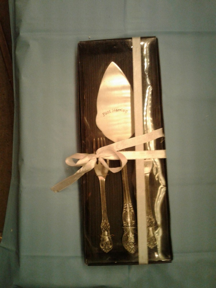 Wedding Cake cutter & Forks Wendy Bellissimo