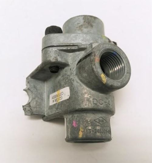 Damaged Bendix Double Check Air Valve - P/N 283321