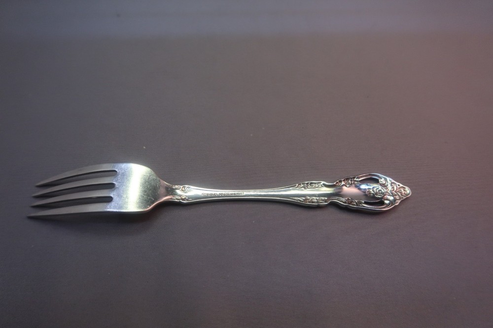 Oneida Brahms Stainless 1 Dinner Fork 7 1/8"