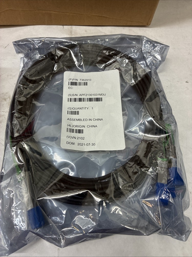 ORACLE COMPONENTS 7362910 CABLE WITH TRANSCEIVERS factory sealed