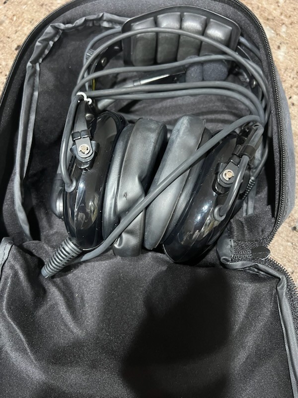 ASA Headset w/ bag