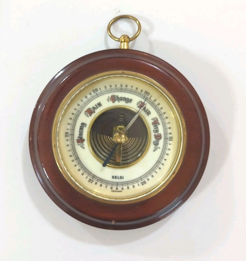 Retro Vintage Maritime Barometer