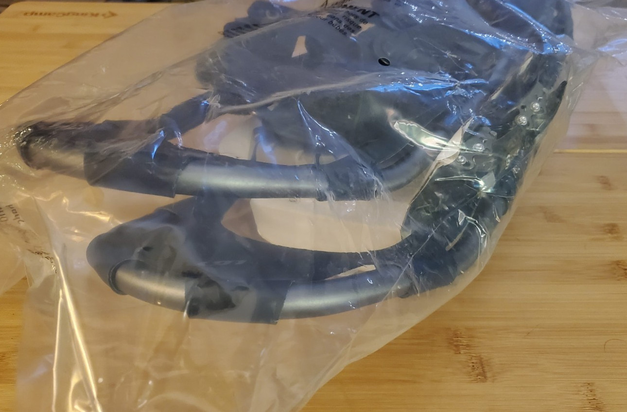 Louis Garneau Adult Nordik I Snowshoes 825 Navy Blue (User Weight 100-200lbs)