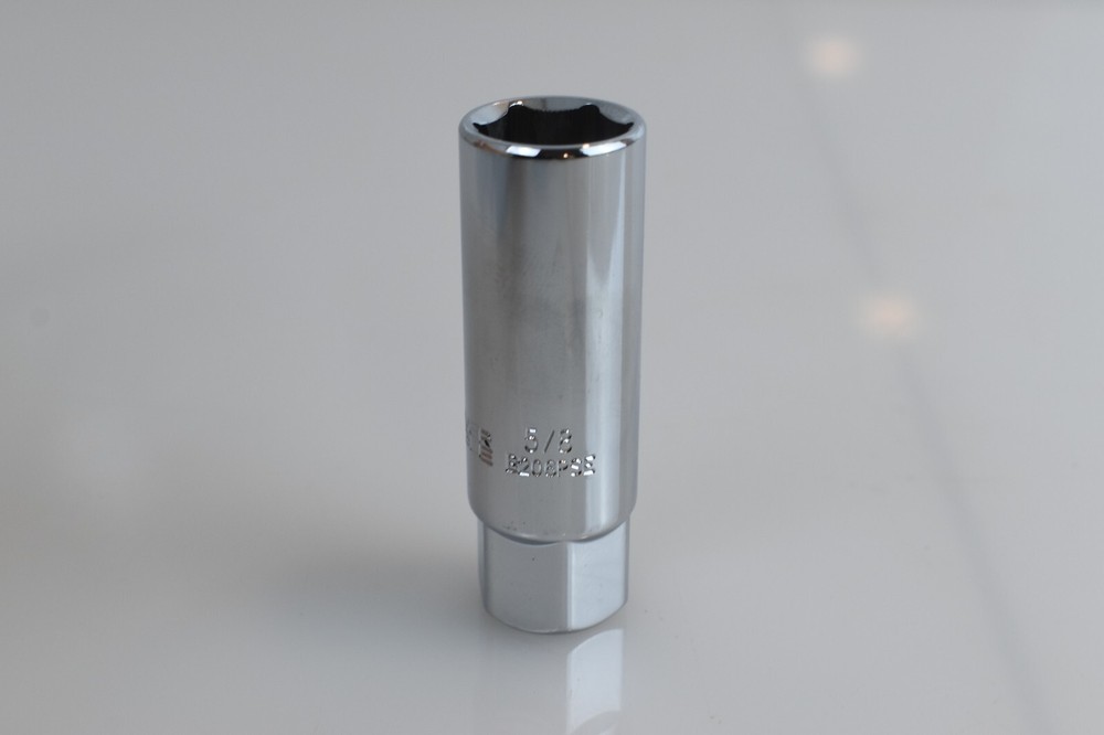 Matco Silver Eagle Tools B206PSE 5/8" SAE Spark Plug Socket 3/8" Drive 6 Point
