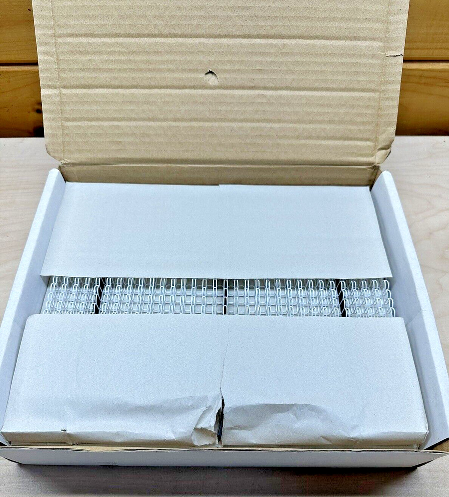 5/16" diameter 3:1" pitch White Wire-O Bindings 32 Loop 100 Quantity - OPEN BOX