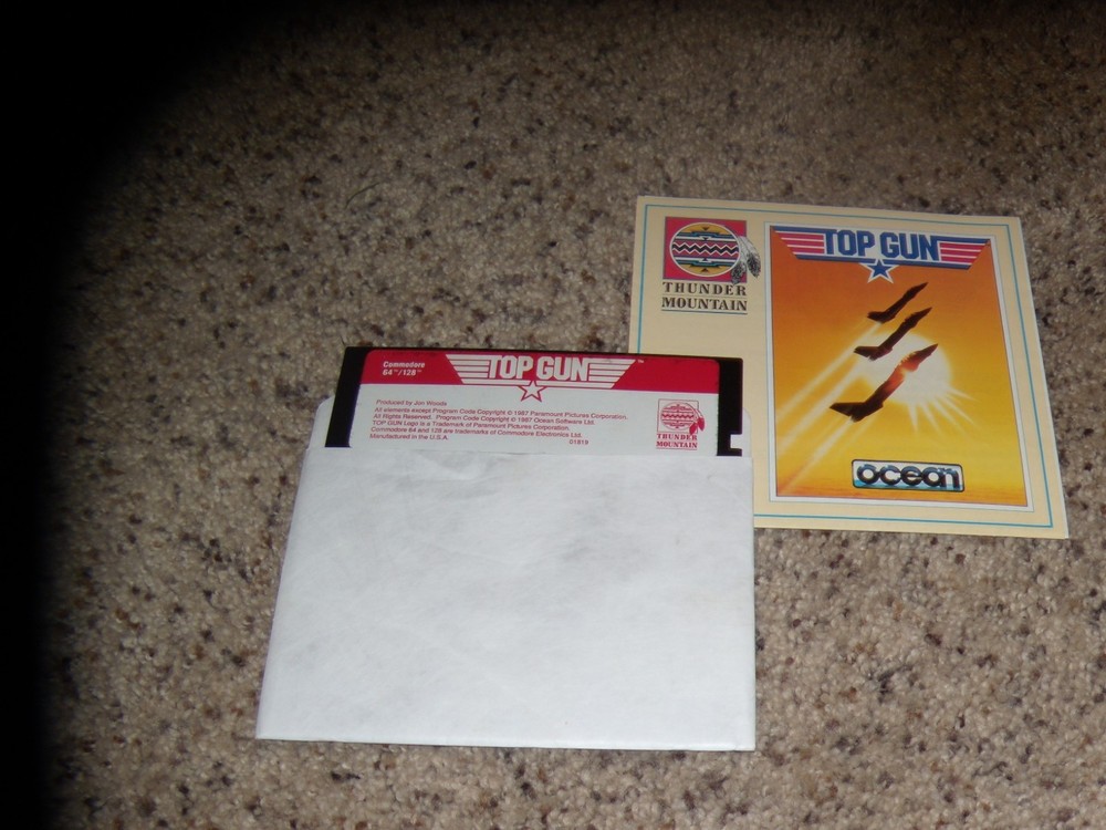 Top Gun Commodore 64/28 Game with pictured insert