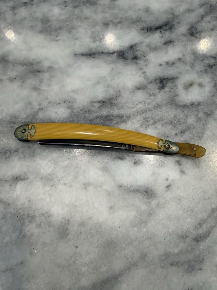 Vintage Straight Razor