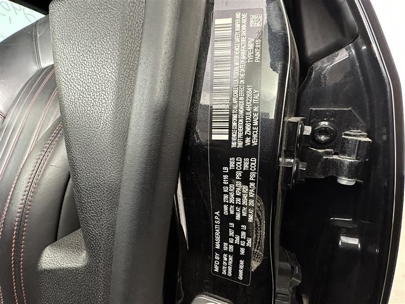 LEVANTE 2017 Camera/Projector 2672076