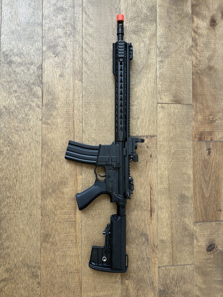 Airsoft Gun