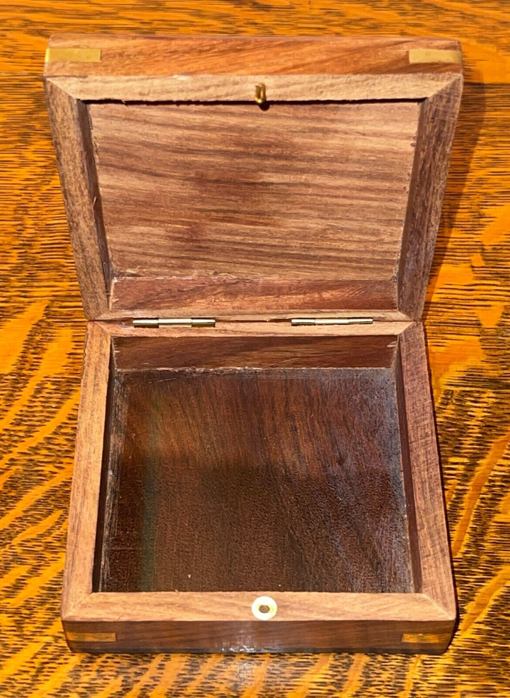 COMPASS~FLATH HAMBERG EMBLEM~ BRASS WITH WOODEN CASE