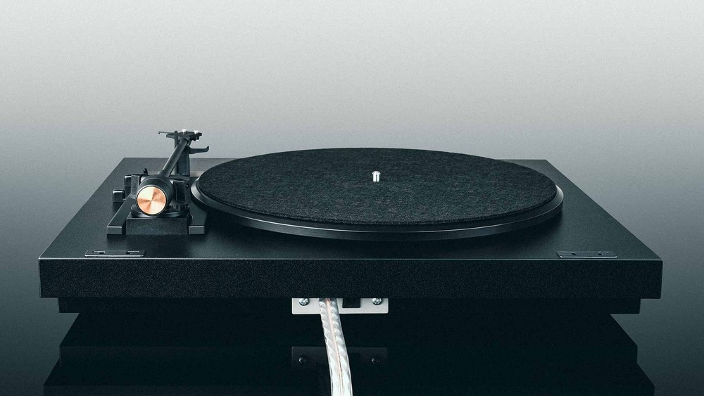 Pro-Ject: A1.2 Automatic Turntable