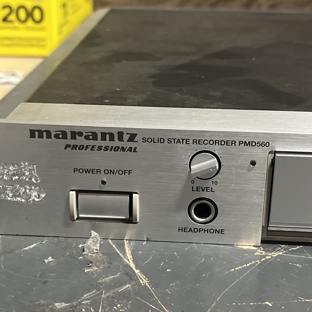 MARANTZ PMD560 SOLID STATE PROFESSIONAL CF 1U COMPACT FLASH RECORDER PLAYER