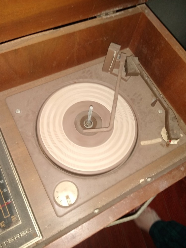 Delmonico stereo vintage