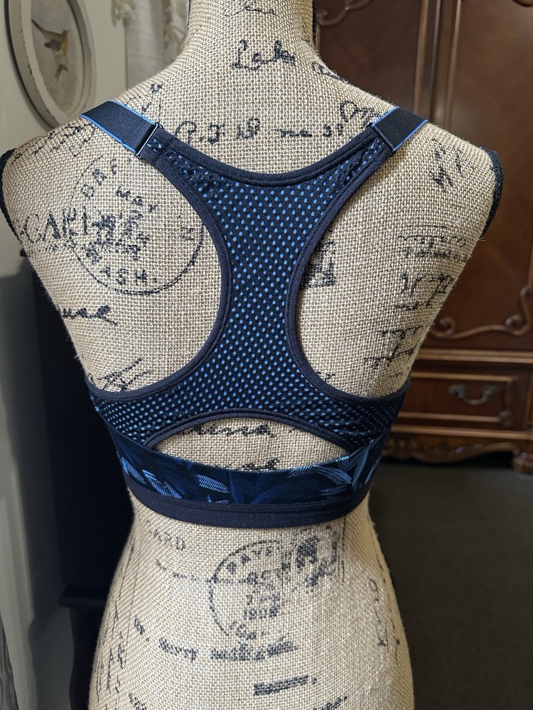Maidenform navy and Light Blue Bra