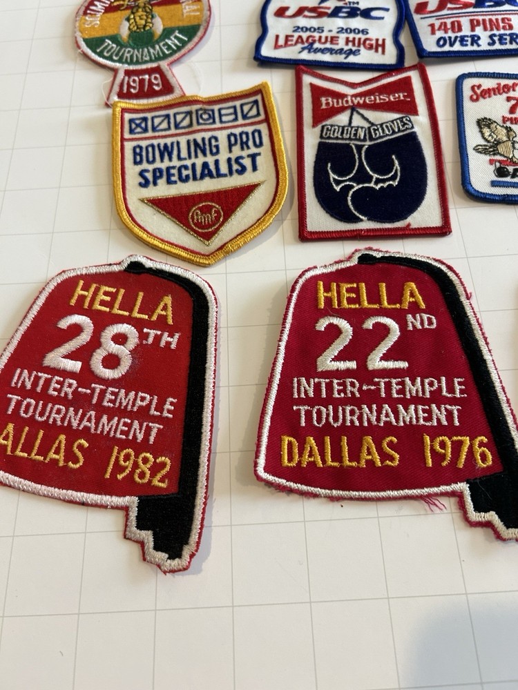 vintage bowling patch's and some extras Lot