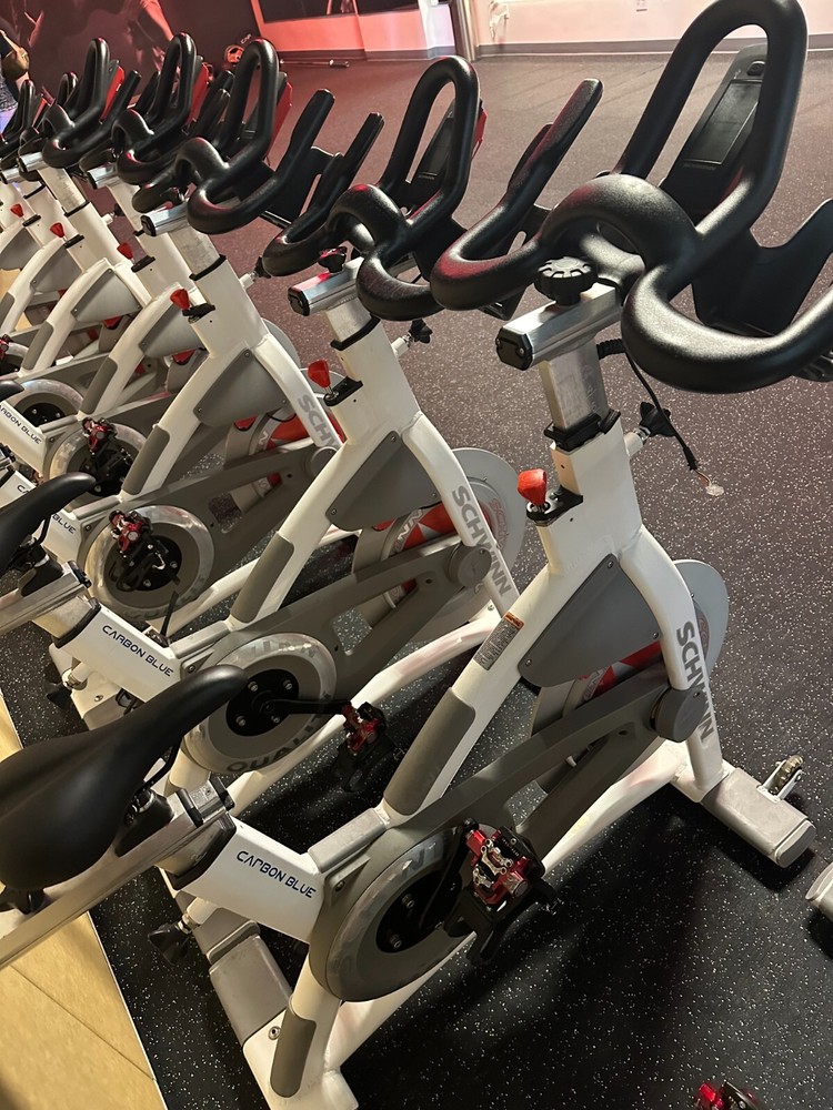 Schwinn AC Performance with High Performance Chain Drive
