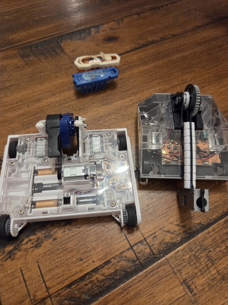 Hexbug Battle Bot Lot Plus Nano As-is Untested