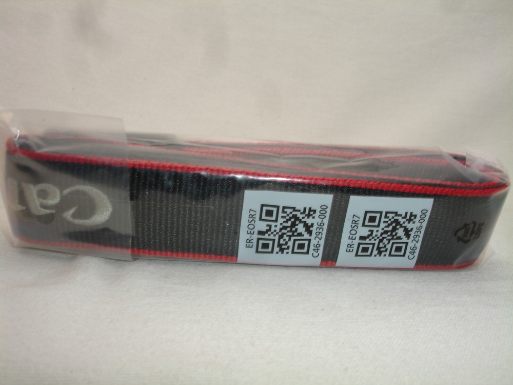 CANON EOS R7 CAMERA NECK STRAP for Mirrorless camera ER-EOSR7 NEW cond.