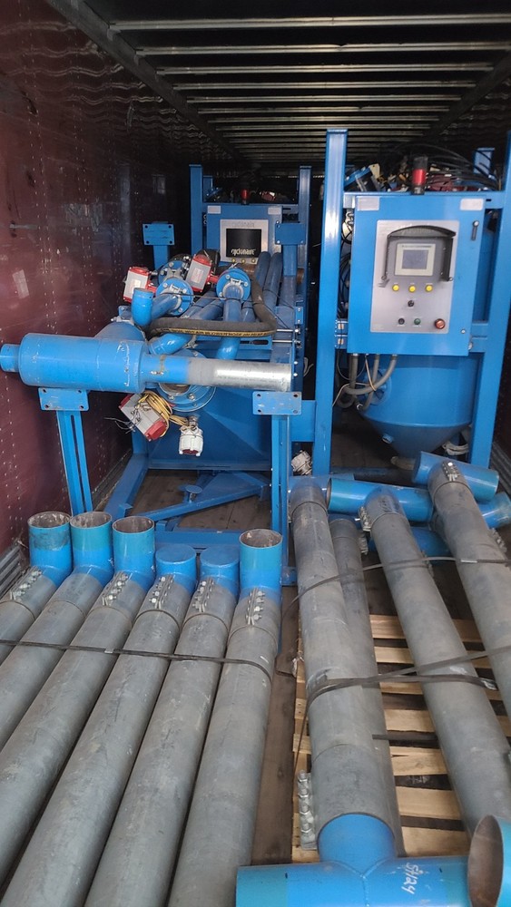 Cyclonair Sandblasting System With Control System 15 Sets With 8 Dry Van Contain