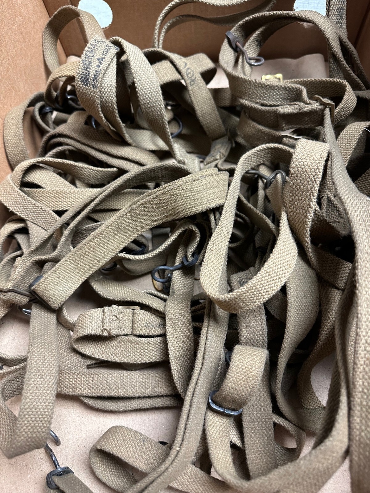 BRITISH WWII MARKED STN KAKHI CANVAS SLING