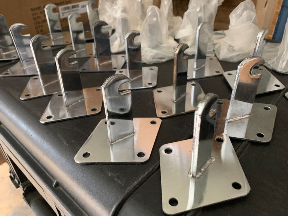 Gridwall Mesh Display Panels Chrome Accessories Hooks Basket Retail Shopfitting