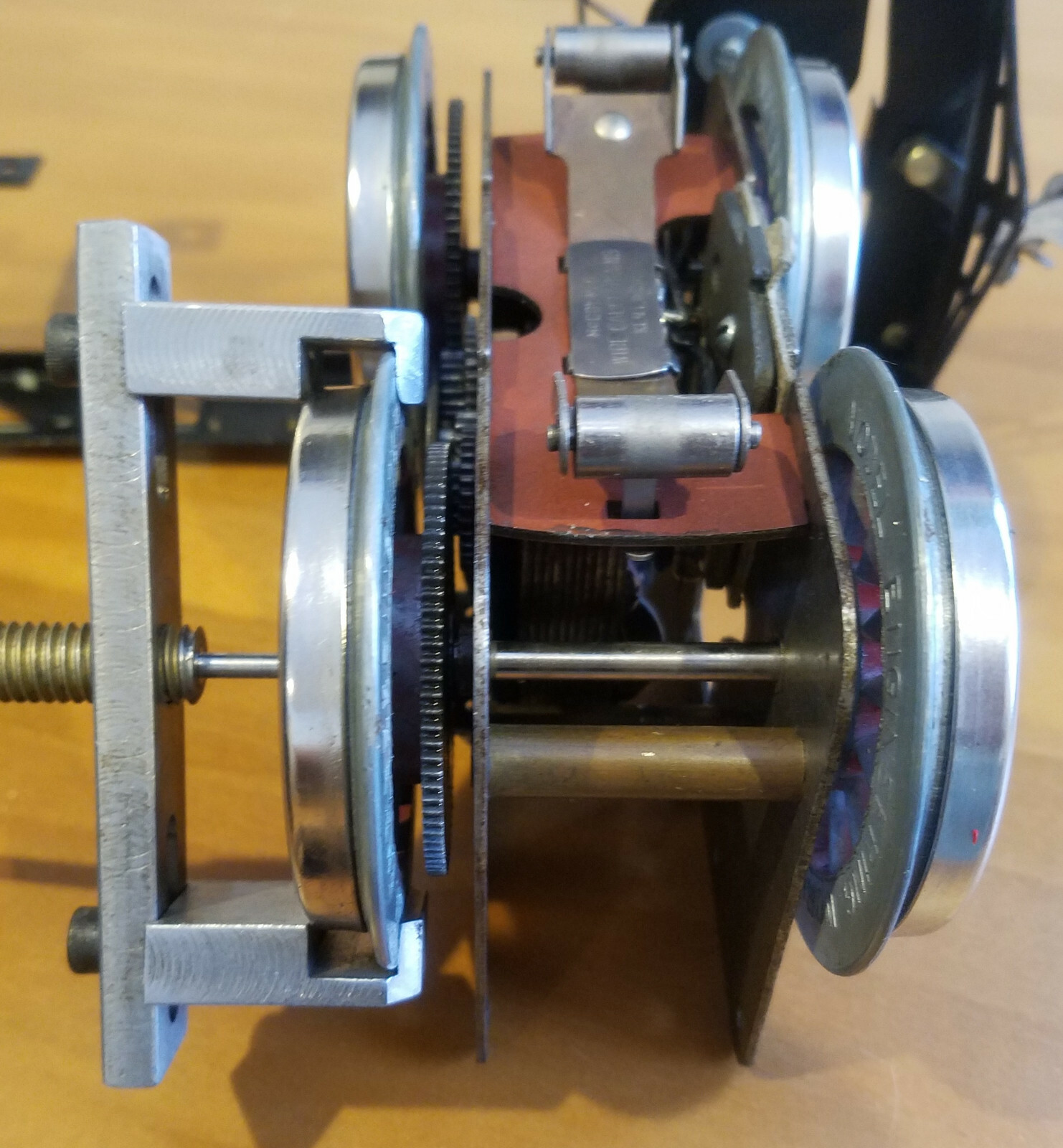 PE Design - STD & O gauge Wheel Puller w/ Standard & Special Duty Jaws Comb