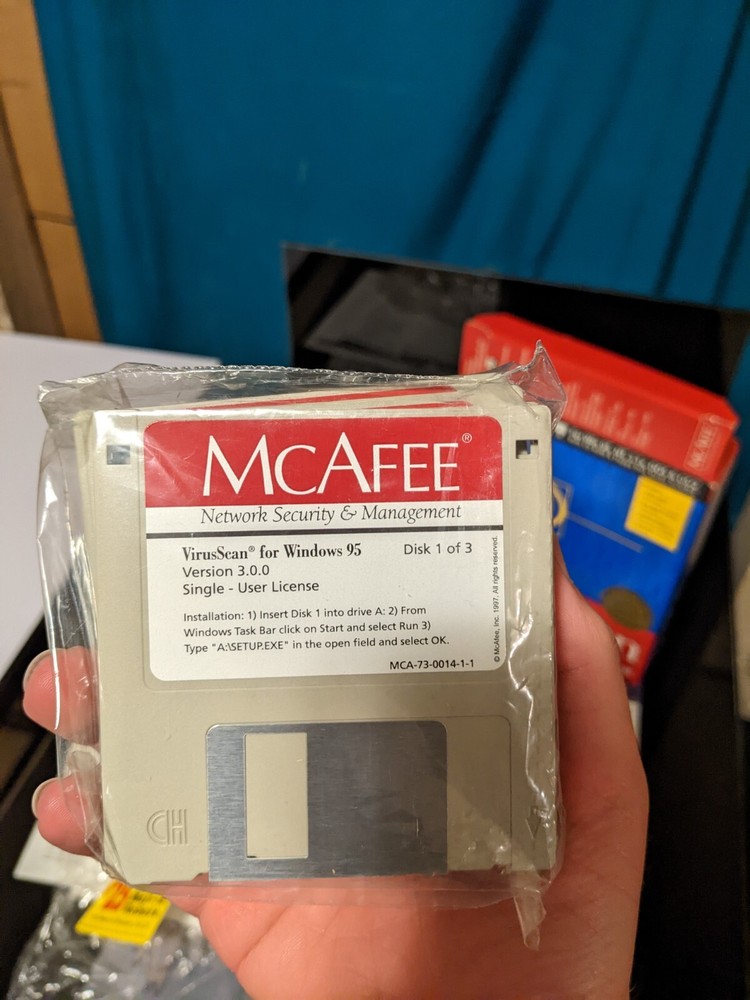 McAfee VirusScan for Win 95 / NT CD Unused Open Box
