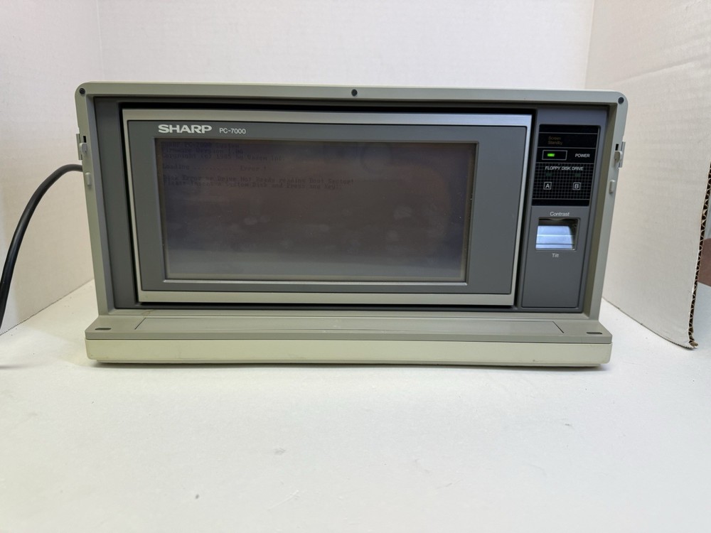 VINTAGE SHARP ELECTRONICS PC-7000 PERSONAL COMPUTER AS IS NEEDS REPAIR