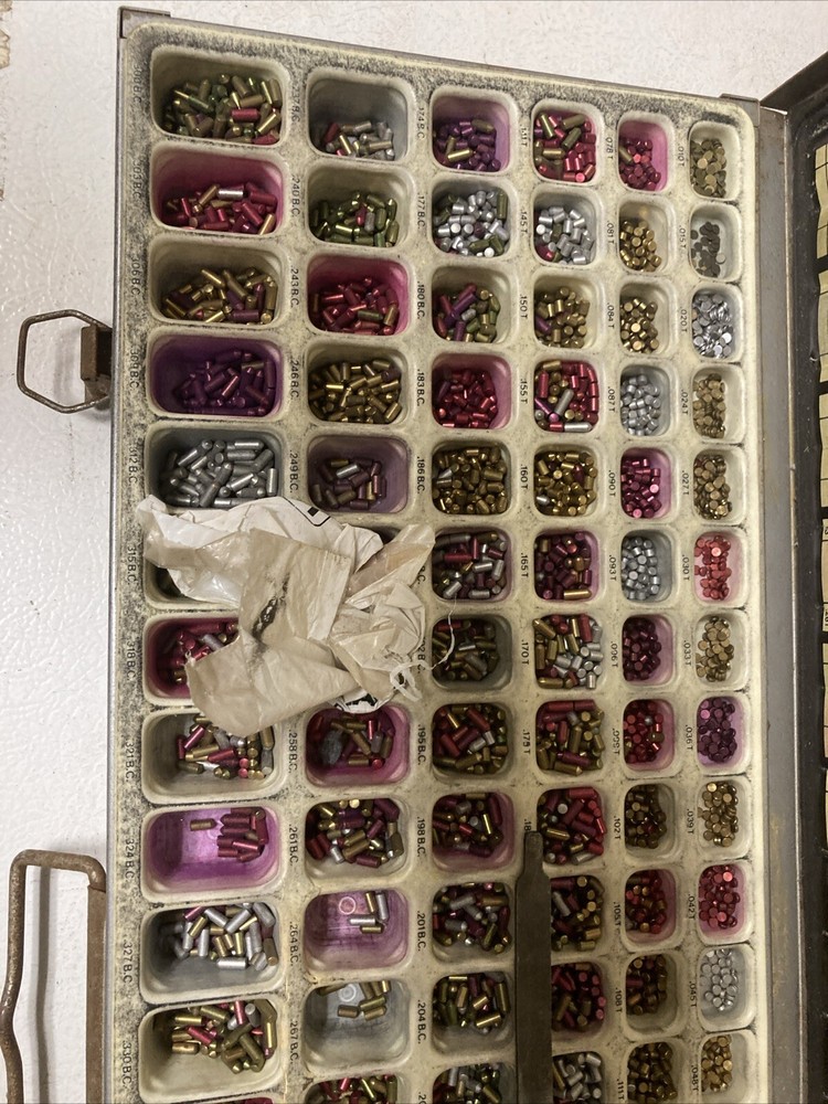 Lab Pin Kit