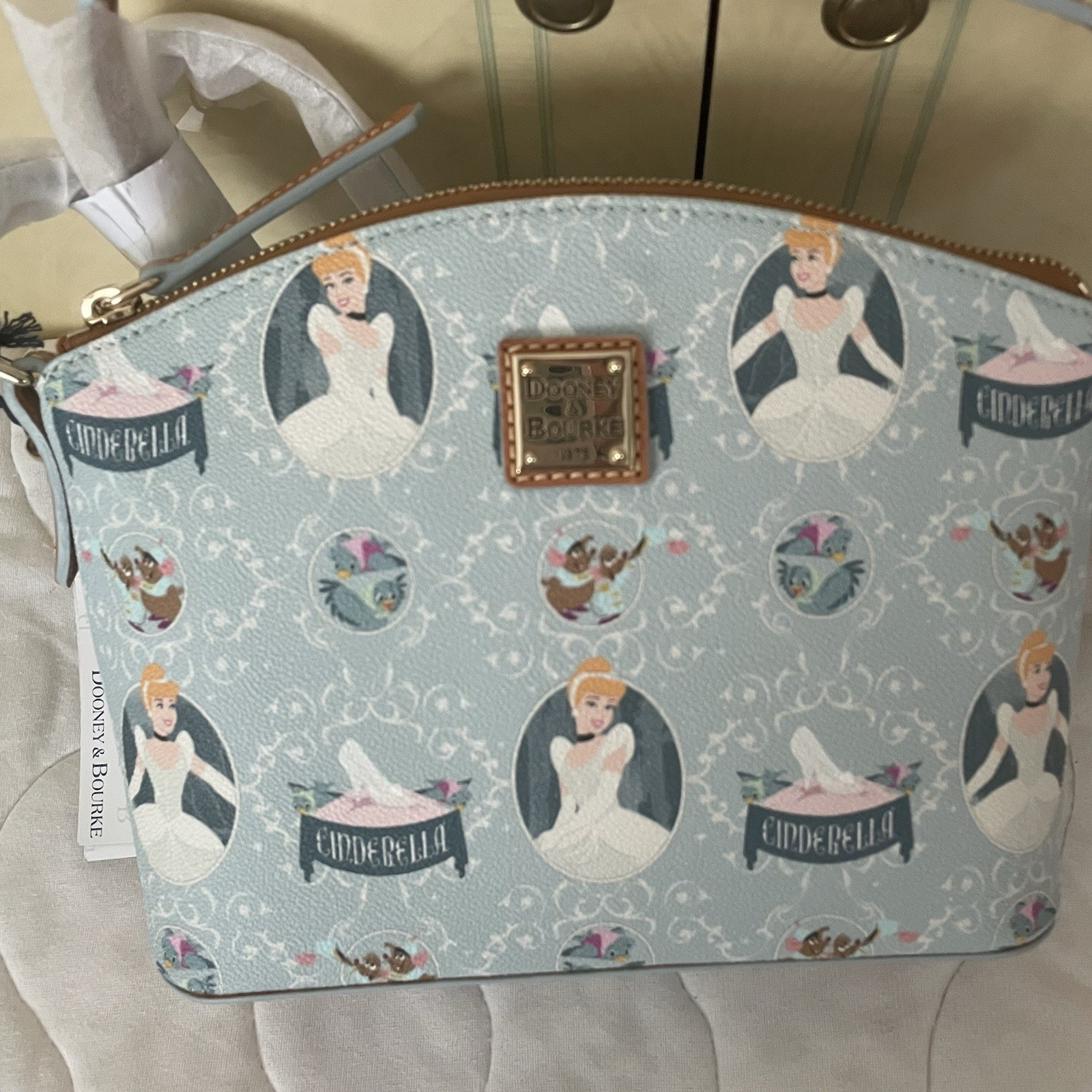 Disney Dooney & Bourke Cinderella 75th Anniversary Crossbody Bag NWT