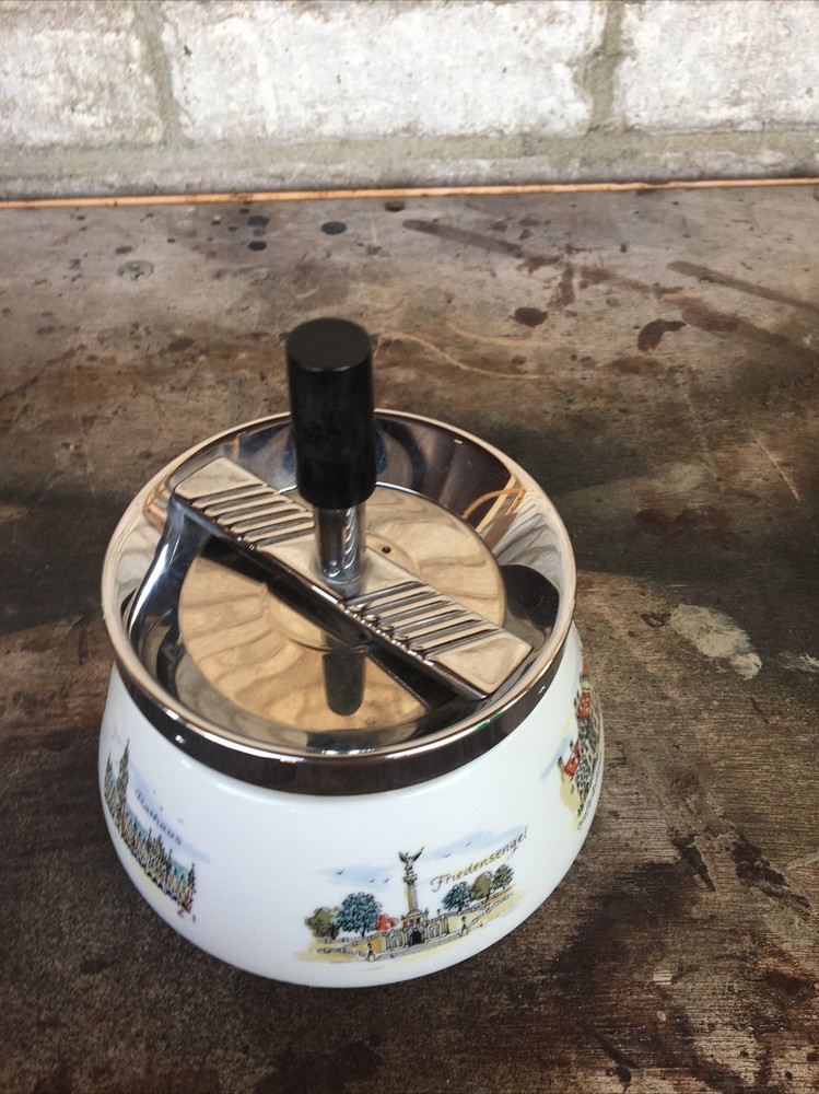 Vintage Tea Pot-Container - München Map Painted