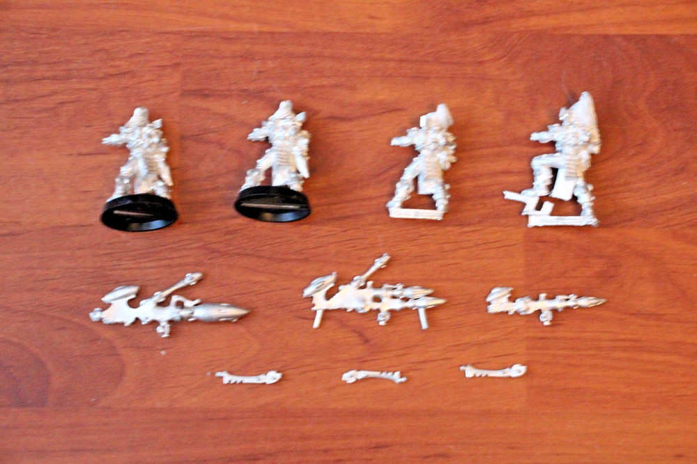 WARHAMMER 40K ELDAR DARK REAPERS & EXARCH.