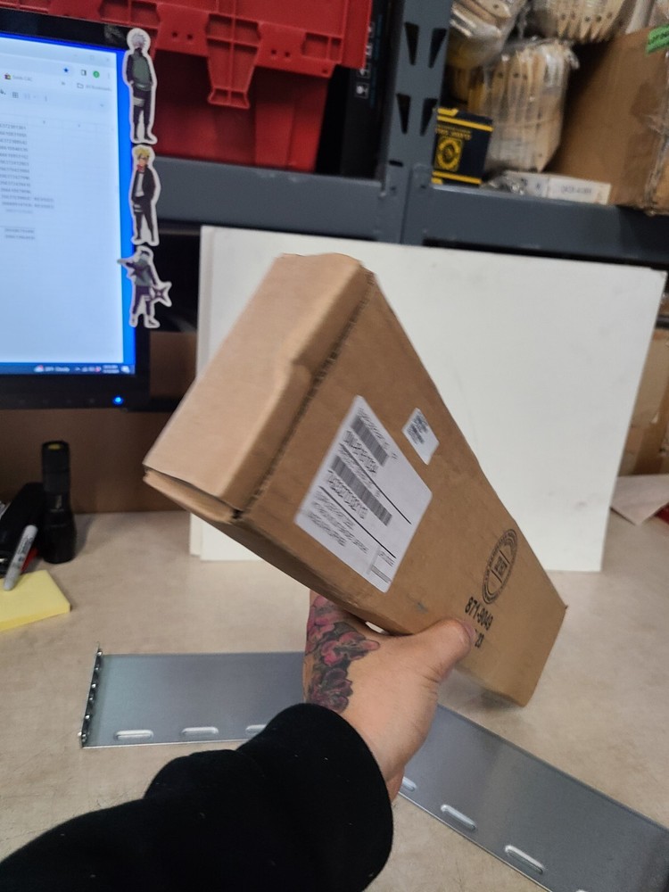 0M-816103A Kit Rack Mount Bracket L&R ROHS