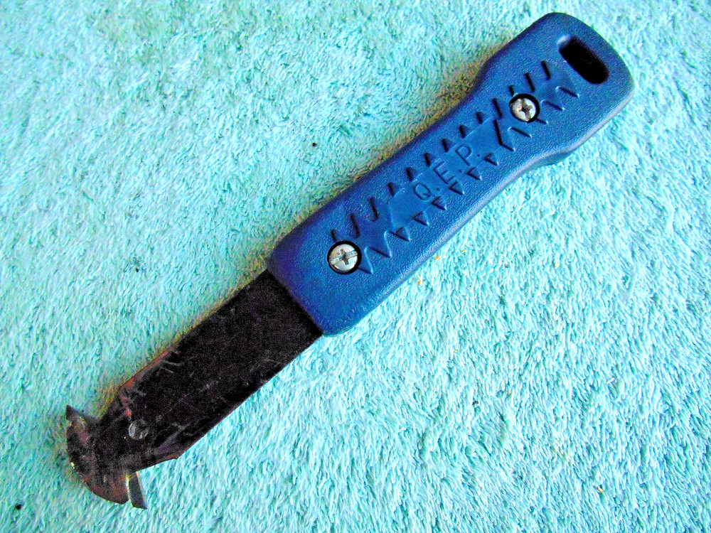 QEP BACKERBOARD SCORING KNIFE 10098Q