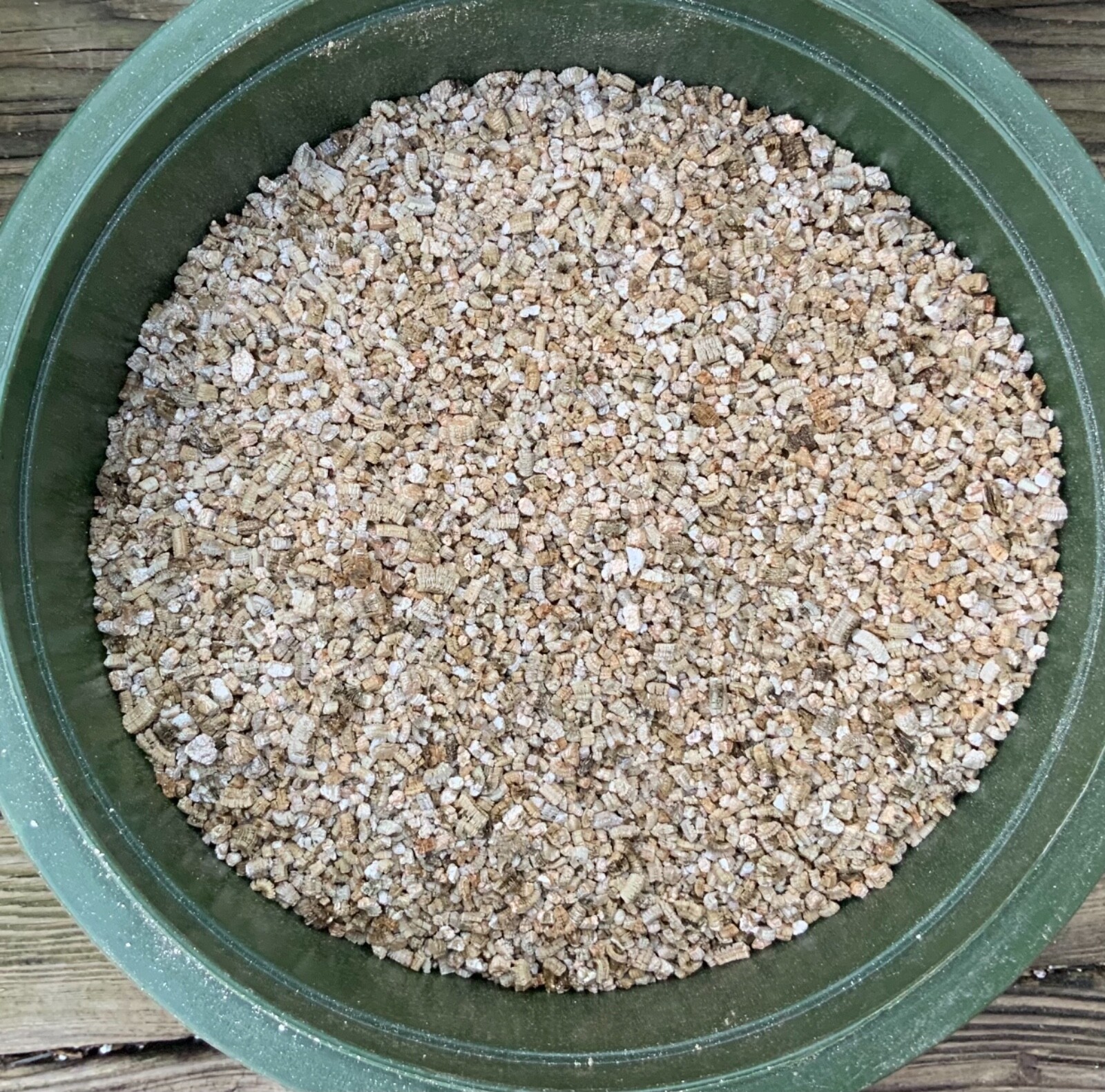 Perlite, Vermiculite & Peat Moss - Great Seed Starting Mix