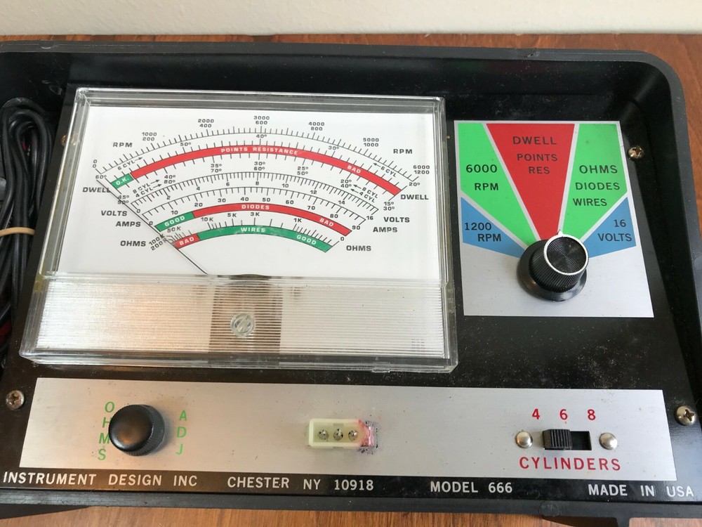 Vintage Solid State Engine Analyzer 4-6 Cylinder Model 666