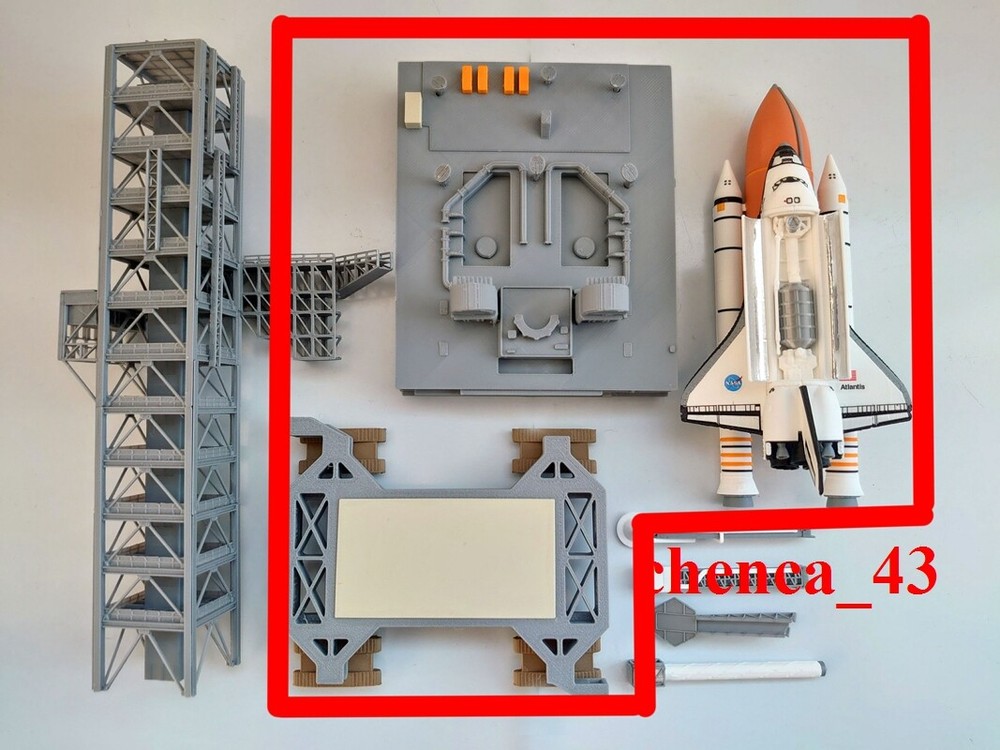 DIY 1/400 Space Shuttle Discovery Launcher Platform Painted Model Collection 1PC