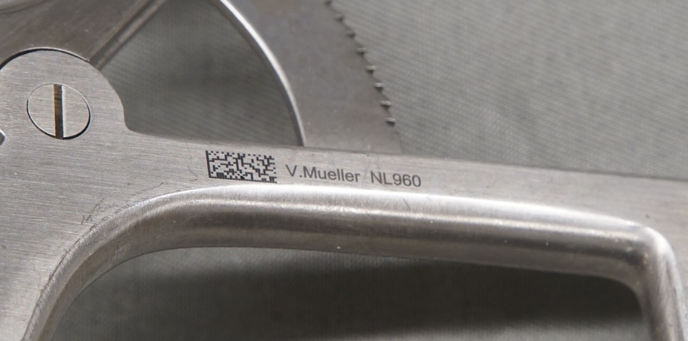 Mueller NL960 Miskimon Retractor (R17)