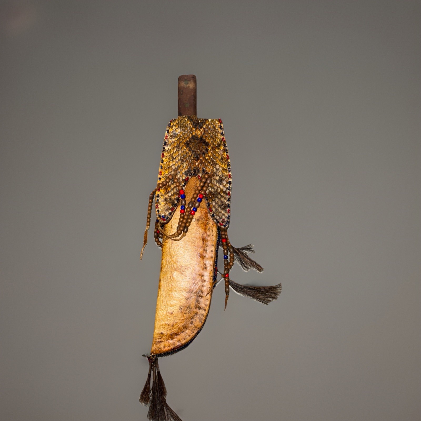 Vintage Native American Indian Leather Knife With Alligator Skin -pre-owned