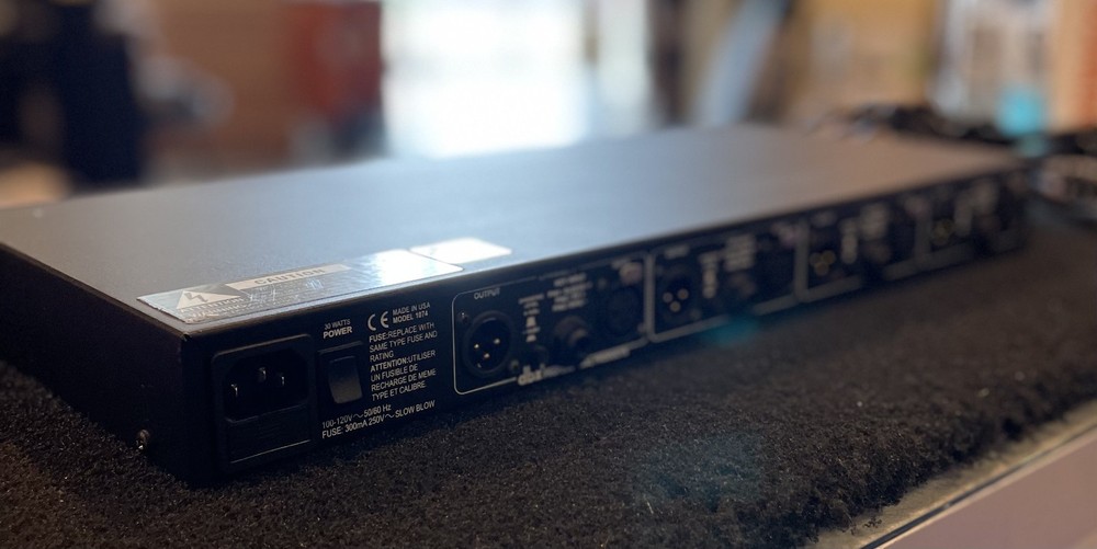 DBX 1074 Quad Noise Gate Dynamic Processor Rack Effect Unit w/ IEC Power Cable