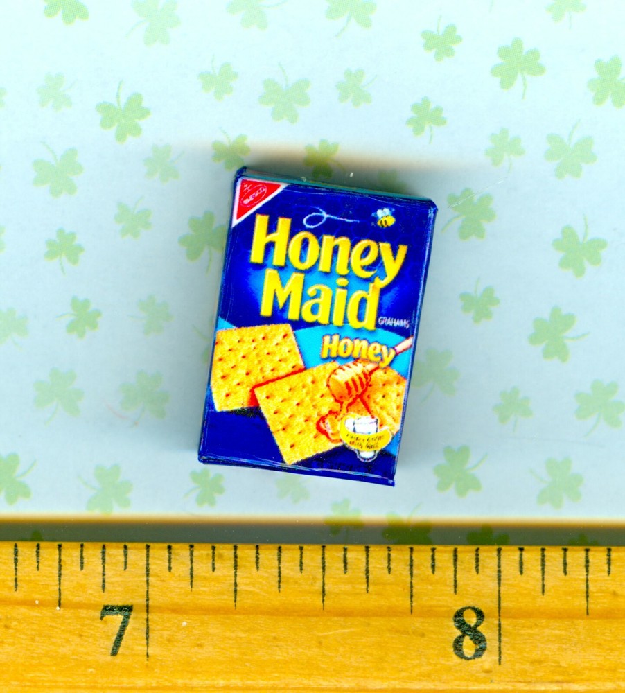 Dollhouse Miniature size Graham Cracker Box # H G