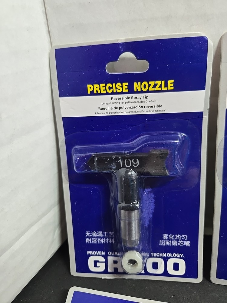 Bundle Of 12 Graoo Precise Spray Nozzles And One Tip Guard