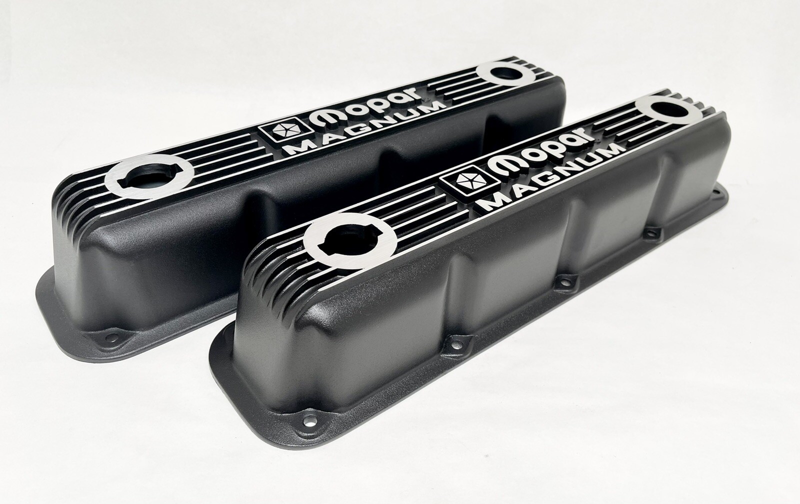 NOS Mopar MAGNUM Black Finned Valve Cover Set, 5.2L / 5.9L V8