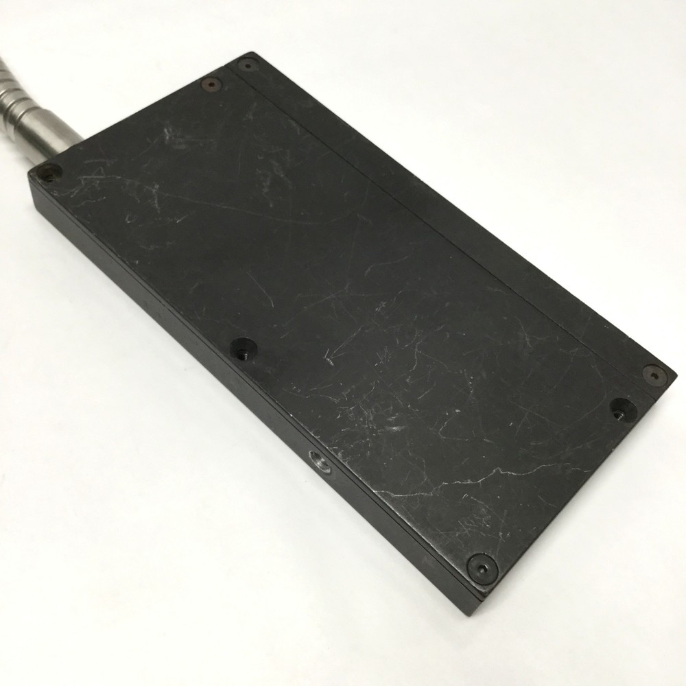 Machine Vision Fiber Optic Line Scan Light Guide 6" Slit, 24" Long Cable
