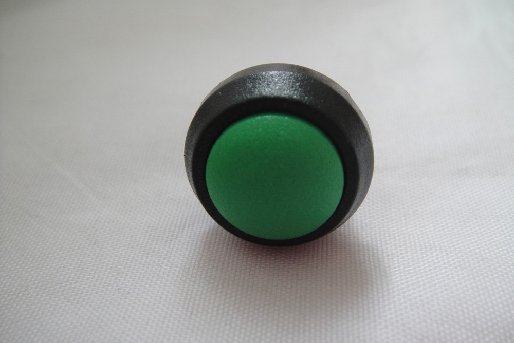 Red/Yellow/Blue/Green/White/Black 12mm Mounting Locking Latch Push Button Switch